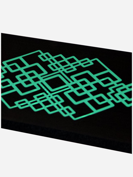 BLACK - GREEN